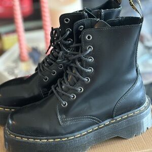 Dr. Martens Platform Jadon Boot - SIZE 8